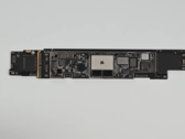 O processador M4 do iPad Pro. (Fonte: iFixit via YouTube)